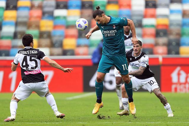 凯恩头球破门助英格兰大胜对手3-0